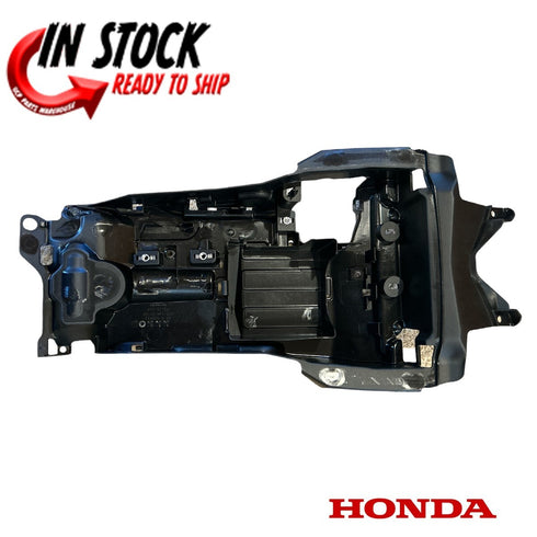 HONDA REAR FENDER B 2008-2016 CBR1000RR GENUINE OEM 80105-MFL-000